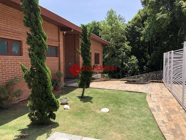 #679 - Casa em condomínio para Venda em Carapicuíba - SP