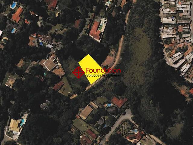 #1024 - Terreno para Venda em Carapicuíba - SP