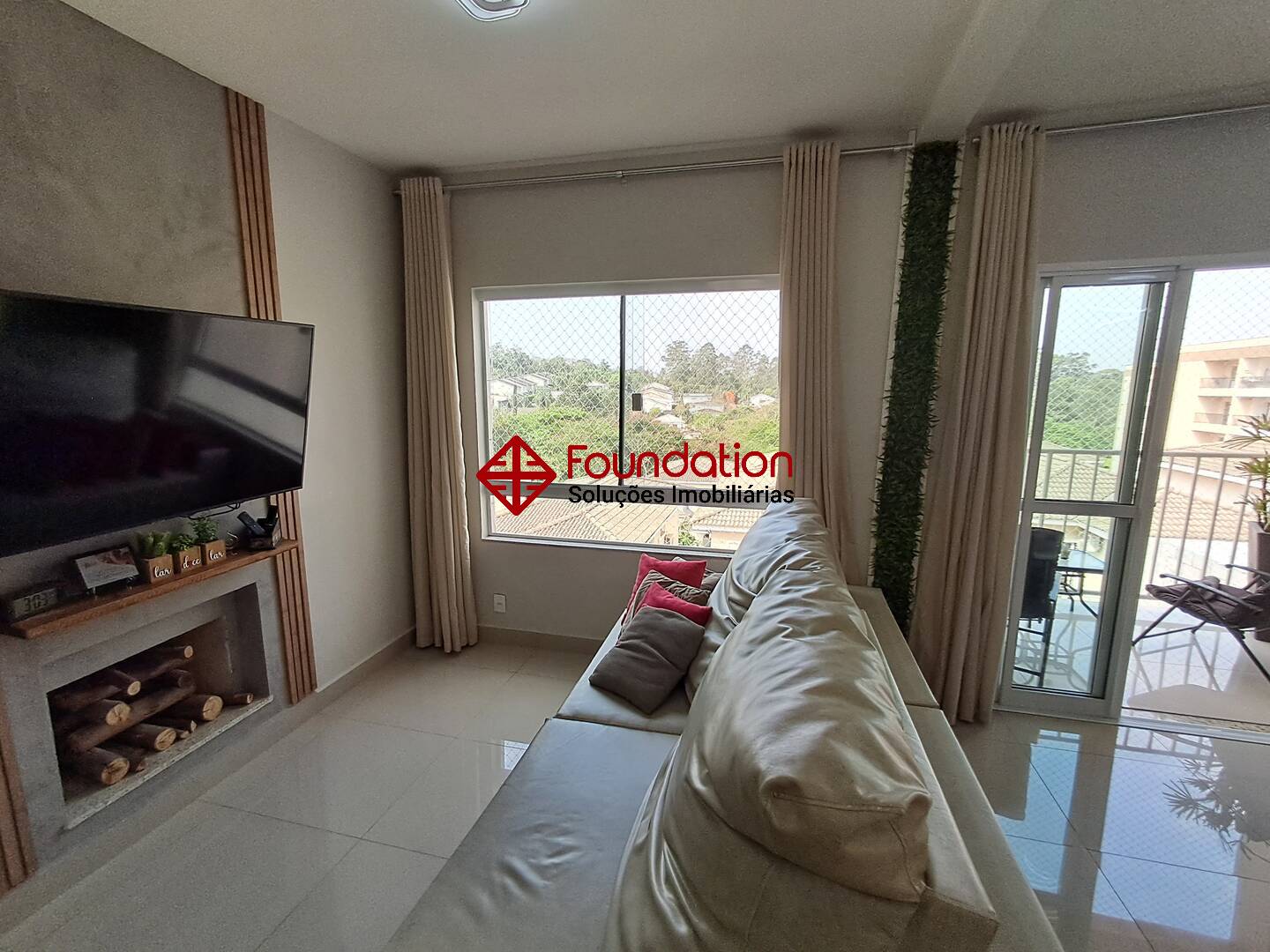 Casa de Condomínio à venda e aluguel com 3 quartos, 200m² - Foto 3
