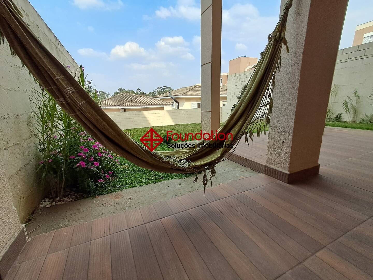 Casa de Condomínio à venda e aluguel com 3 quartos, 200m² - Foto 28