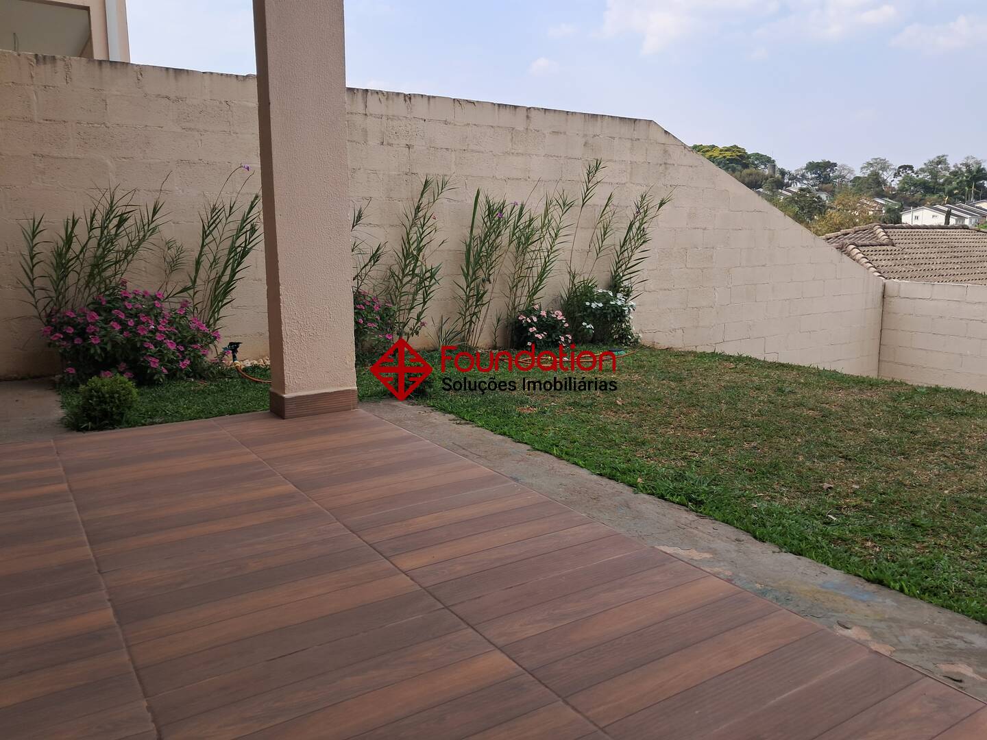 Casa de Condomínio à venda e aluguel com 3 quartos, 200m² - Foto 30