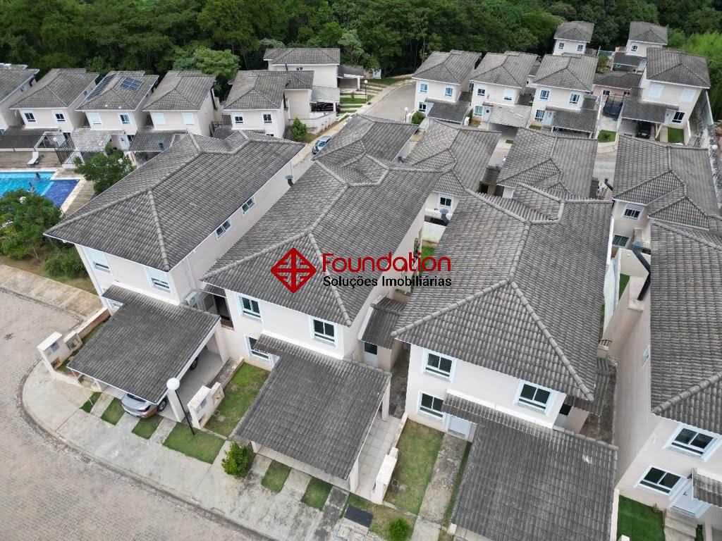 Casa de Condomínio à venda e aluguel com 3 quartos, 200m² - Foto 43